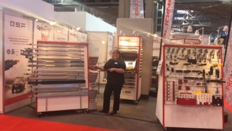 17-05-cv-show-stand blog pic